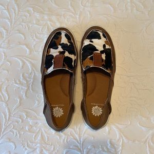 Yellow Box cowhide slides